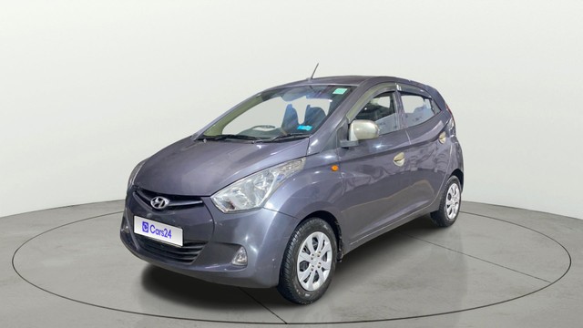 Second-hand 2018 Hyundai EON Magna Plus for sale in Kolkata-17