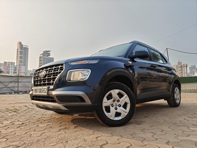 Second-hand 2019 Hyundai Venue S BSIV for sale in Mumbai-5