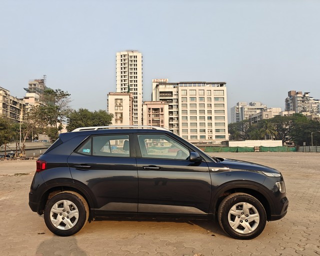 Second-hand 2019 Hyundai Venue S BSIV for sale in Mumbai-1