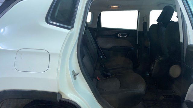 Second-hand 2021 Jeep Compass 1.4 Sport for sale in Surat-4