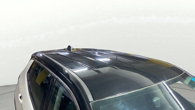 Second-hand 2021 Jeep Compass 1.4 Sport for sale in Surat-31