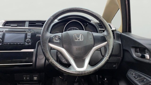 Second-hand 2016 Honda Jazz 1.2 V i VTEC for sale in Kochi-12