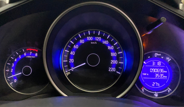 Second-hand 2016 Honda Jazz 1.2 V i VTEC for sale in Kochi-11