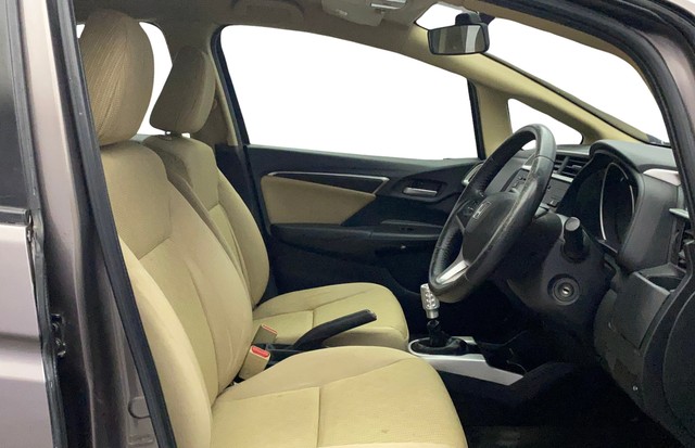 Second-hand 2016 Honda Jazz 1.2 V i VTEC for sale in Kochi-15