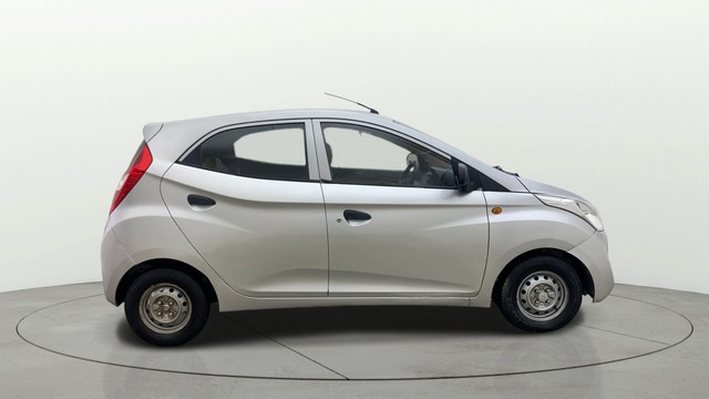 Hyundai EON D Lite Plus Second-hand 2016 Hyundai EON D Lite Plus for sale in Hyderabad-12