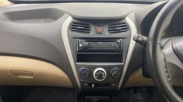 Second-hand 2015 Hyundai EON Era Plus for sale in Ahmedabad-22