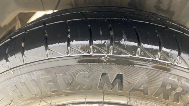 Second-hand 2015 Hyundai EON Era Plus for sale in Ahmedabad-29