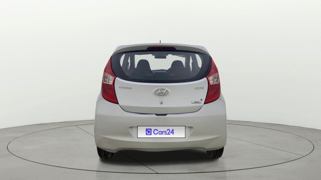 Second-hand 2015 Hyundai EON Era Plus for sale in Ahmedabad-3