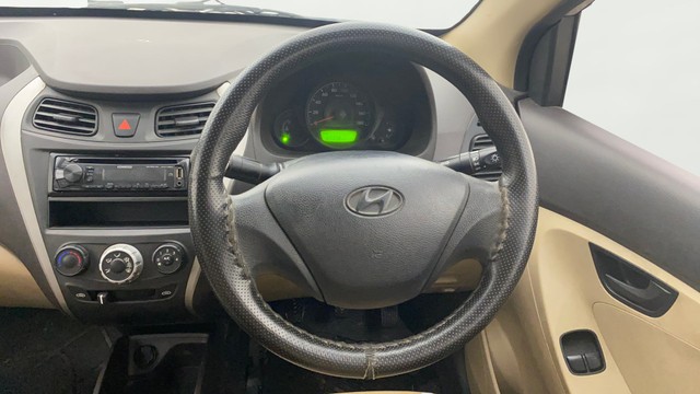 Second-hand 2015 Hyundai EON Era Plus for sale in Ahmedabad-12