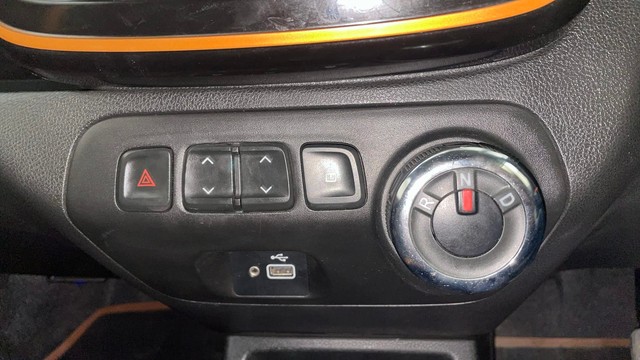 Second-hand 2019 Renault KWID Climber 1.0 MT for sale in Bangalore-12