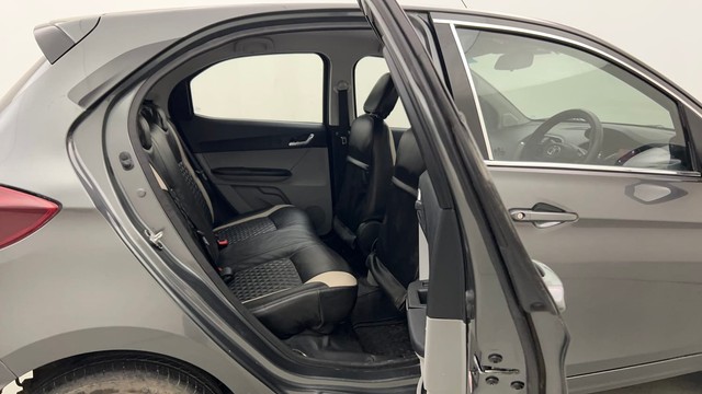 Second-hand 2021 Tata Tiago XZA AMT for sale in Thane-36