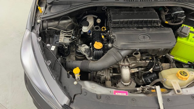 Second-hand 2021 Tata Tiago XZA AMT for sale in Thane-30