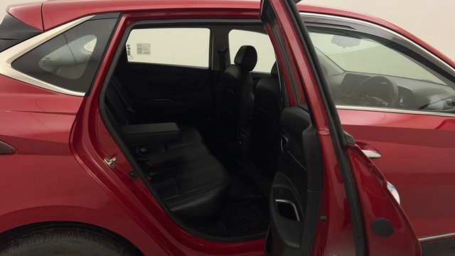 Second-hand 2021 Hyundai i20 Asta Turbo DCT for sale in Mumbai-32