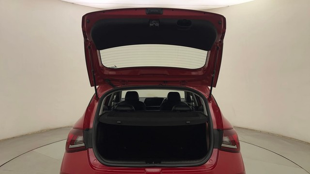 Second-hand 2021 Hyundai i20 Asta Turbo DCT for sale in Mumbai-31