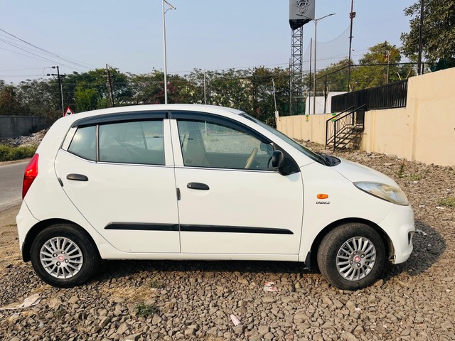 Hyundai i10 Era Second-hand 2011 Hyundai i10 Era for sale in Aurangabad-4