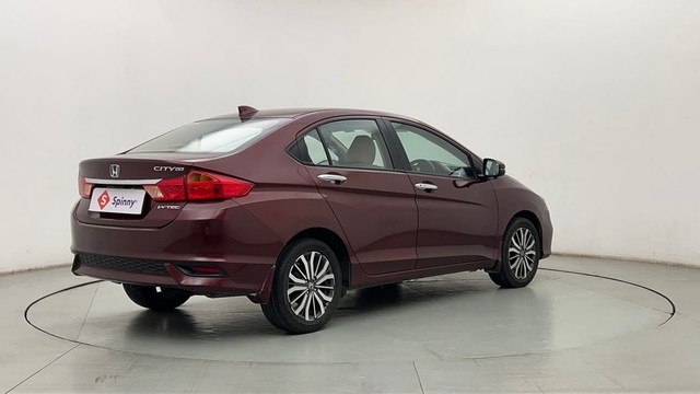 Second-hand 2018 Honda City VX CVT for sale in Mumbai-3