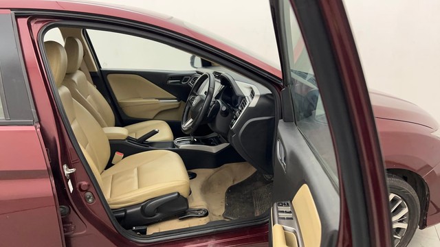Second-hand 2018 Honda City VX CVT for sale in Mumbai-15