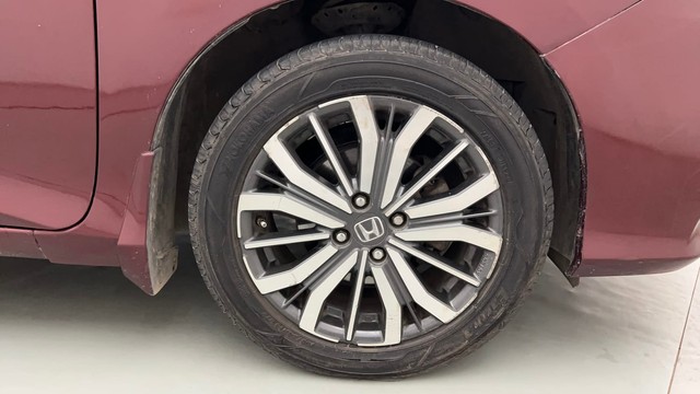 Second-hand 2018 Honda City VX CVT for sale in Mumbai-17