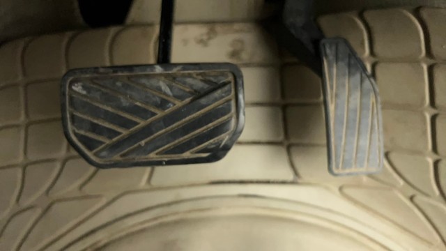 Second-hand 2016 Maruti Suzuki Celerio VXI AMT for sale in Ahmedabad-14