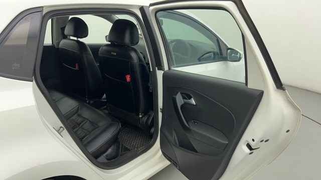 Second-hand 2015 Volkswagen Polo Petrol Comfortline 1.2L for sale in Ahmedabad-26