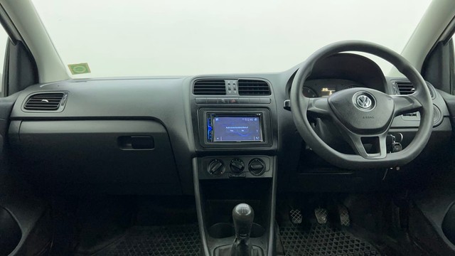 Second-hand 2015 Volkswagen Polo Petrol Comfortline 1.2L for sale in Ahmedabad-11