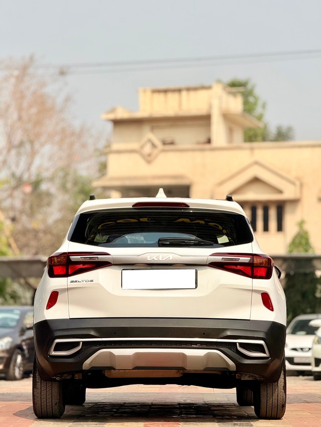 Second-hand 2022 Kia Seltos HTK Plus D for sale in Surat-1