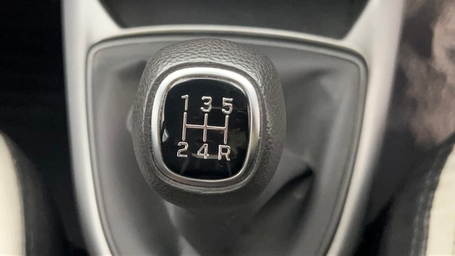 Second-hand 2022 Hyundai Grand i10 1.2 Kappa Sportz BSIV for sale in Kolkata-12