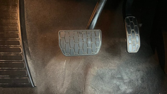 Second-hand 2017 Jaguar XF 2.0 Diesel Prestige for sale in Pune-14