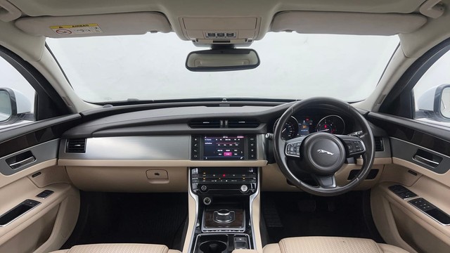Second-hand 2017 Jaguar XF 2.0 Diesel Prestige for sale in Pune-11