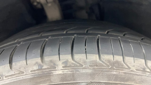 Second-hand 2017 Jaguar XF 2.0 Diesel Prestige for sale in Pune-34