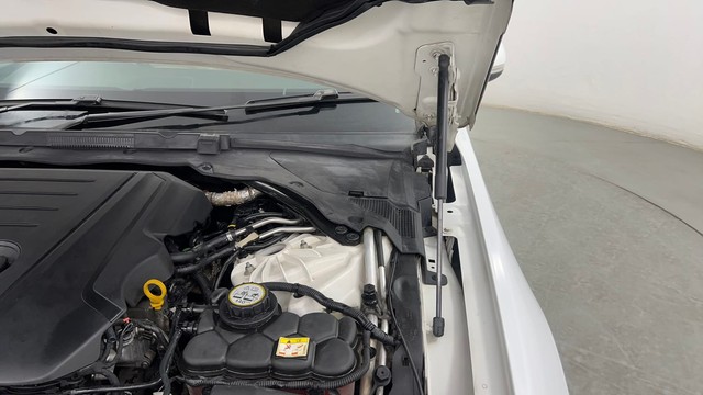 Second-hand 2017 Jaguar XF 2.0 Diesel Prestige for sale in Pune-35