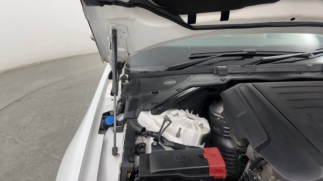 Second-hand 2017 Jaguar XF 2.0 Diesel Prestige for sale in Pune-37