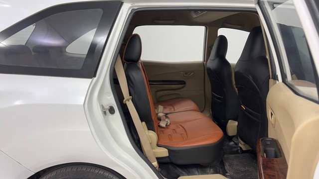 Second-hand 2015 Ford Figo Petrol ZXI for sale in Pune-29