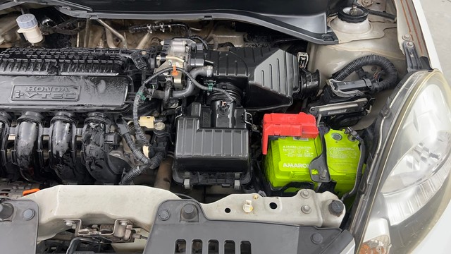 Second-hand 2015 Ford Figo Petrol ZXI for sale in Pune-33