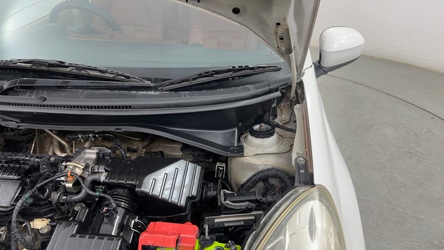 Second-hand 2015 Ford Figo Petrol ZXI for sale in Pune-35