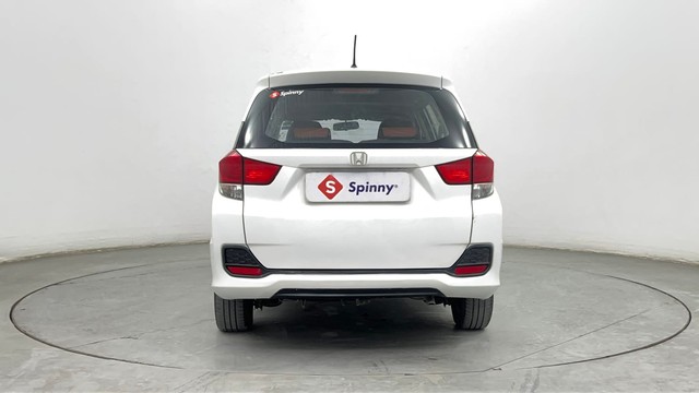 Second-hand 2015 Ford Figo Petrol ZXI for sale in Pune-4