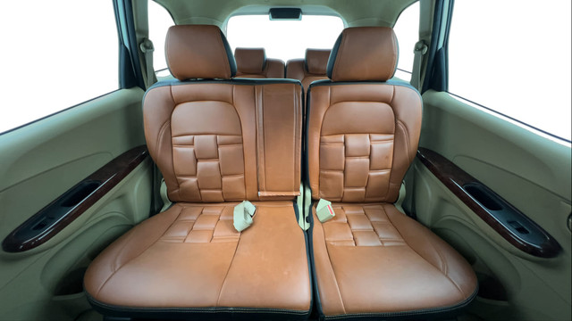 Second-hand 2015 Ford Figo Petrol ZXI for sale in Pune-32