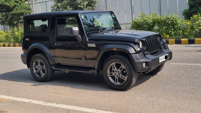 Second-hand 2024 Mahindra Thar LX Hard Top AT for sale in New Delhi-16