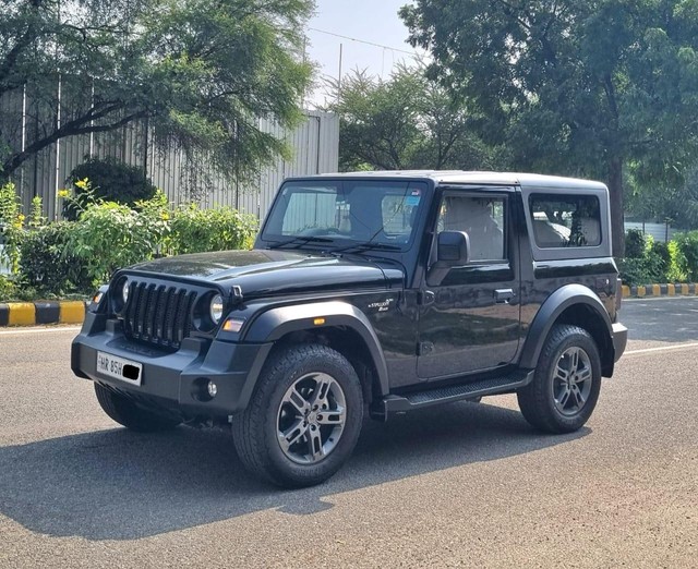 Second-hand 2024 Mahindra Thar LX Hard Top AT for sale in New Delhi-12
