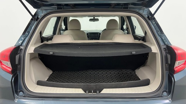 Second-hand 2023 Mahindra XUV300 W6 Diesel for sale in Pune-9