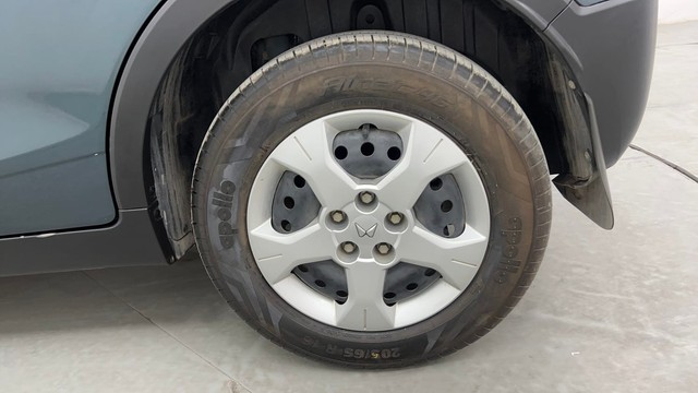 Second-hand 2023 Mahindra XUV300 W6 Diesel for sale in Pune-19