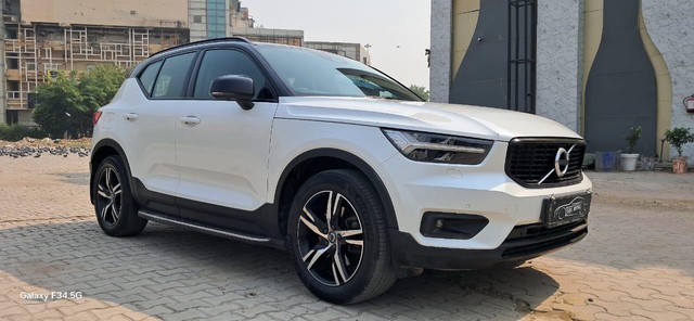 Second-hand 2021 Volvo XC40 T4 R-Design for sale in New Delhi-19