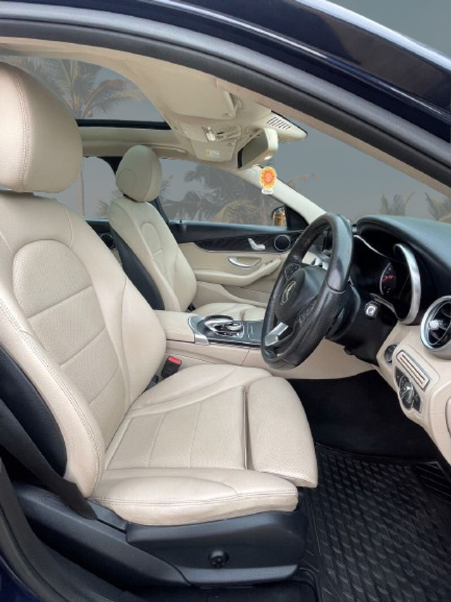 Second-hand 2018 Mercedes-Benz C-Class C 220 CDI Avantgarde for sale in Mumbai-7
