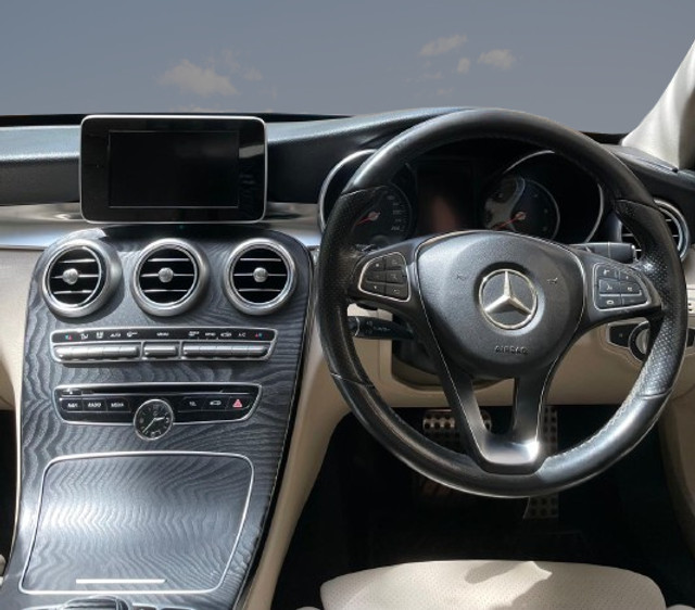 Second-hand 2018 Mercedes-Benz C-Class C 220 CDI Avantgarde for sale in Mumbai-9