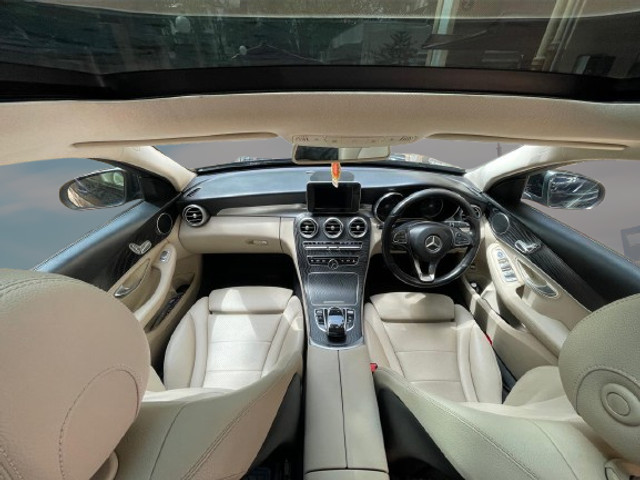 Second-hand 2018 Mercedes-Benz C-Class C 220 CDI Avantgarde for sale in Mumbai-6