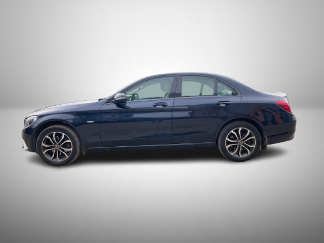 Second-hand 2018 Mercedes-Benz C-Class C 220 CDI Avantgarde for sale in Mumbai-3