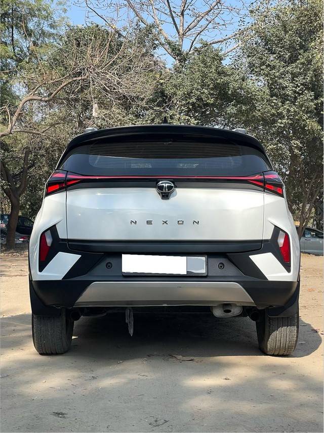 Second-hand 2024 Tata Nexon Creative Plus S for sale in New Delhi-2