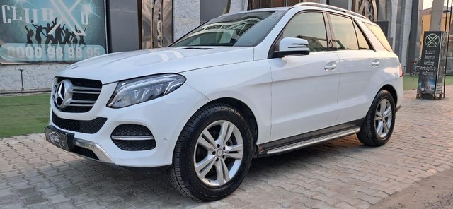 Second-hand 2017 Mercedes-Benz GLE 350d for sale in New Delhi-11
