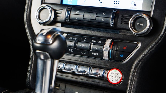 Second-hand 2017 Ford Mustang V8 for sale in New Delhi-11