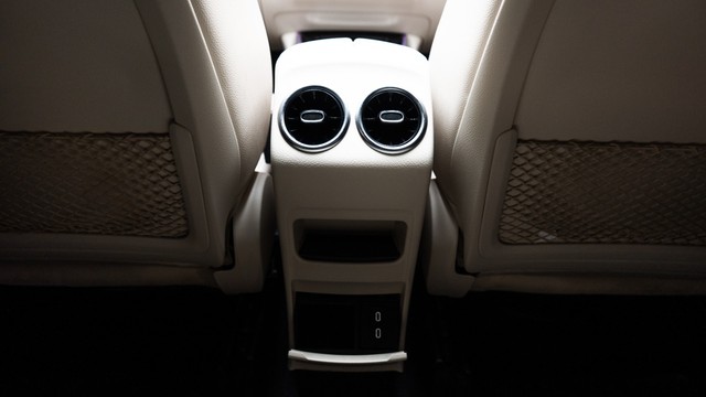 Second-hand 2024 Mercedes-Benz GLA 200 for sale in New Delhi-11